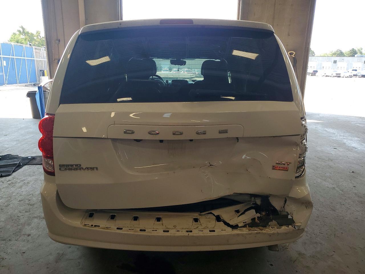 2019 Dodge Grand Caravan Sxt - Фото 6