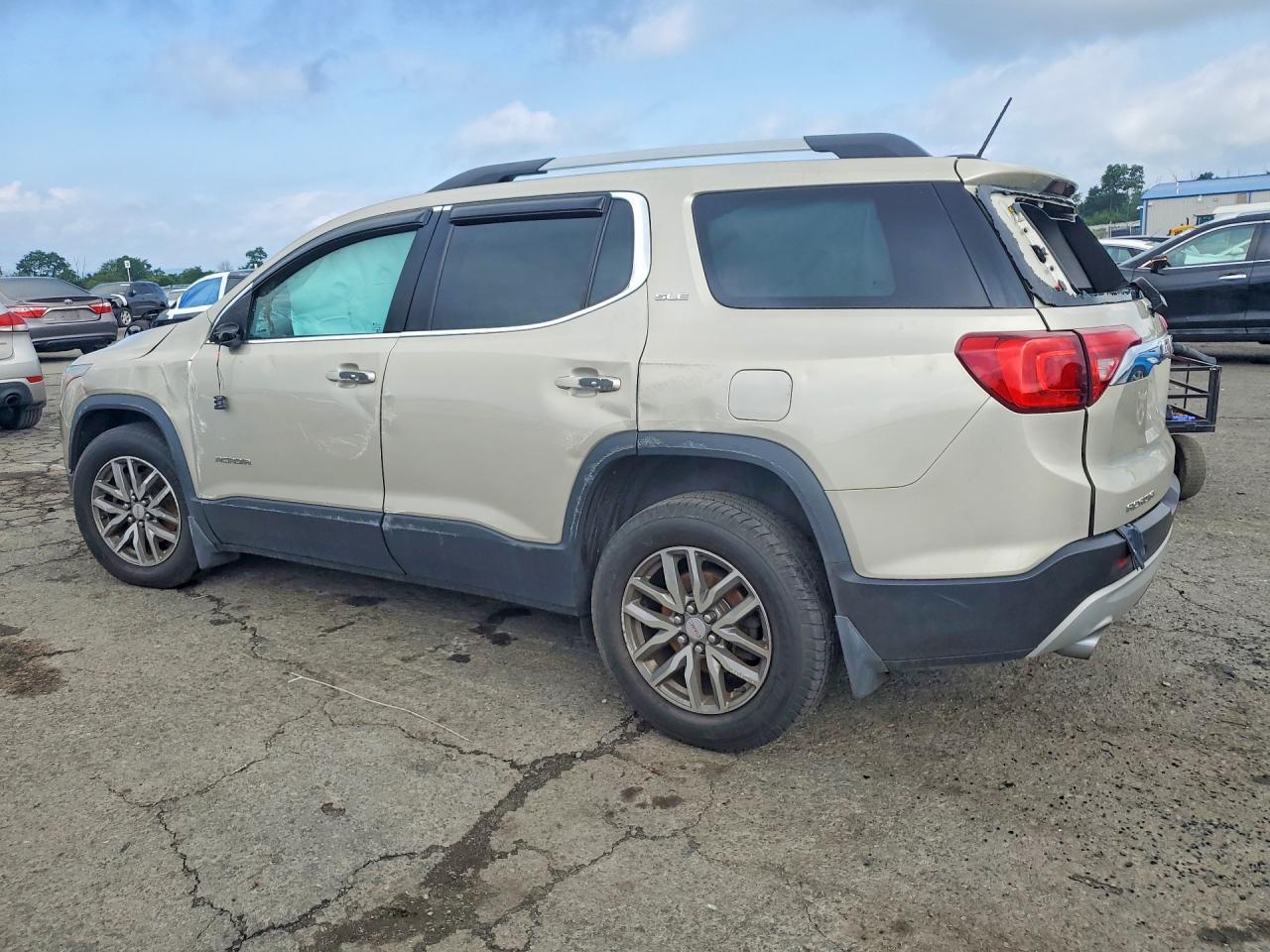 2017 GMC Acadia Sle - Фото 2