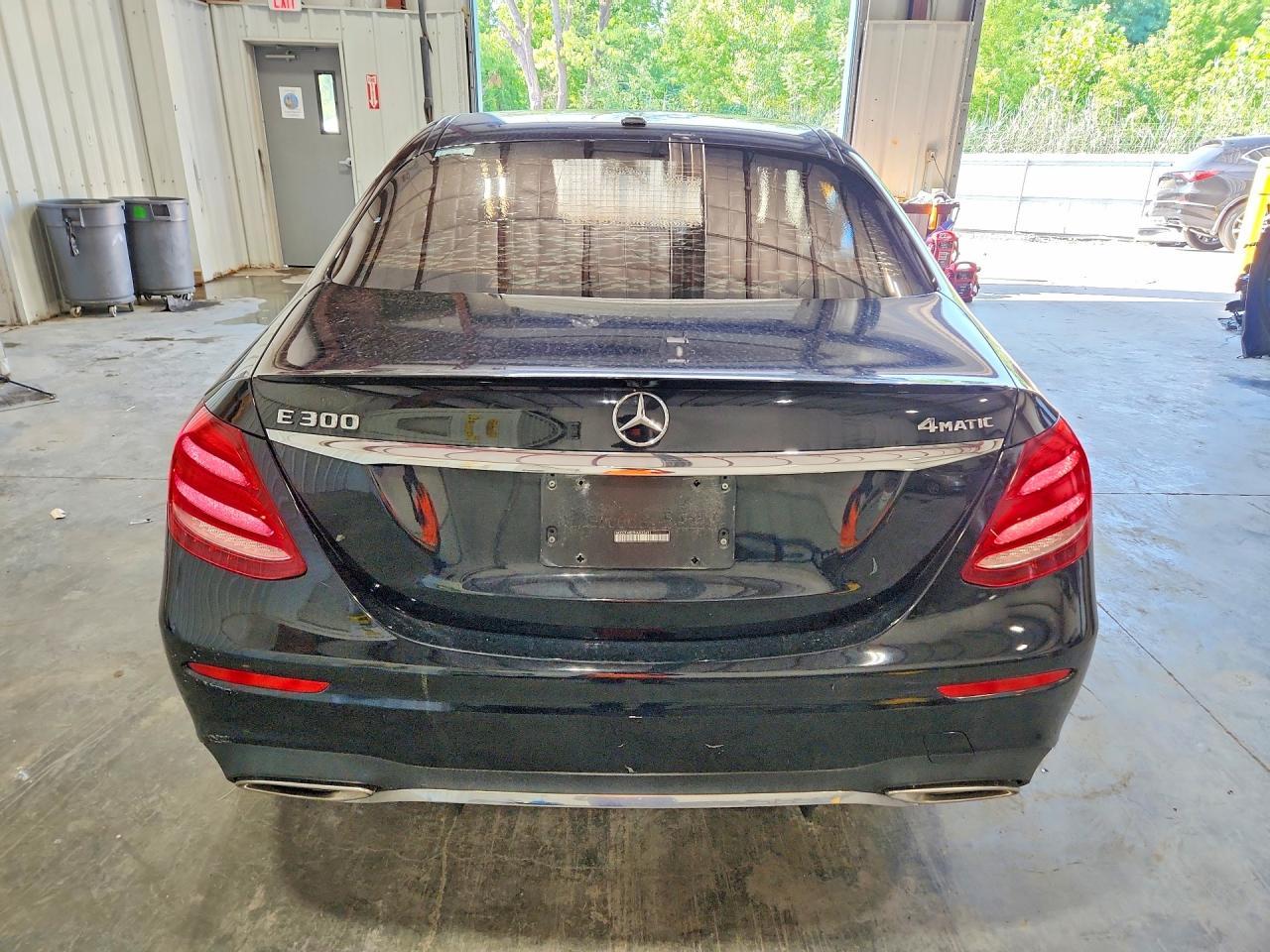 2017 Mercedes-Benz E 300 4Matic - Image 6