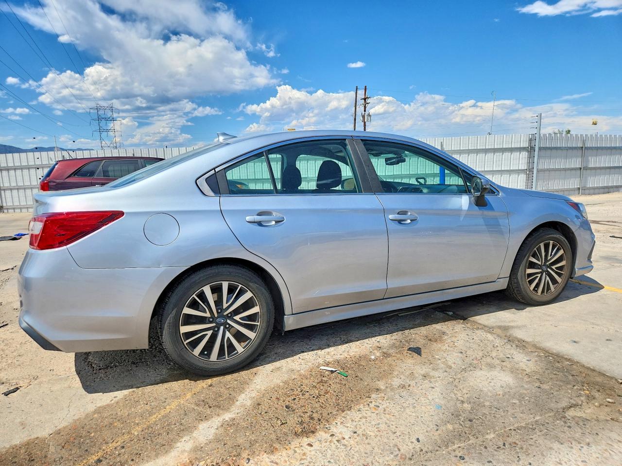 2018 Subaru Legacy 2.5I Premium - Image 3