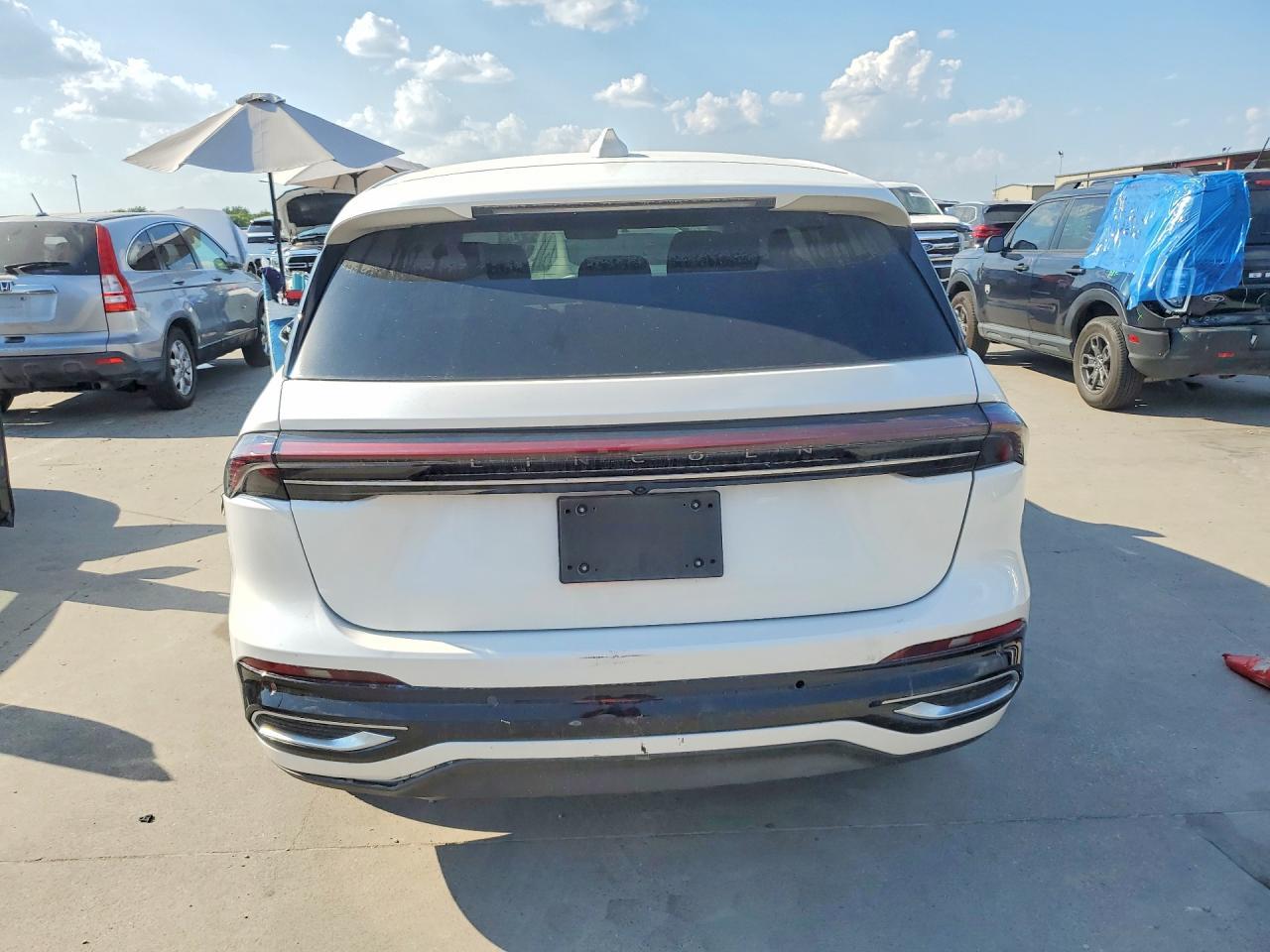 2025 Lincoln Nautilus Premiere - Image 6