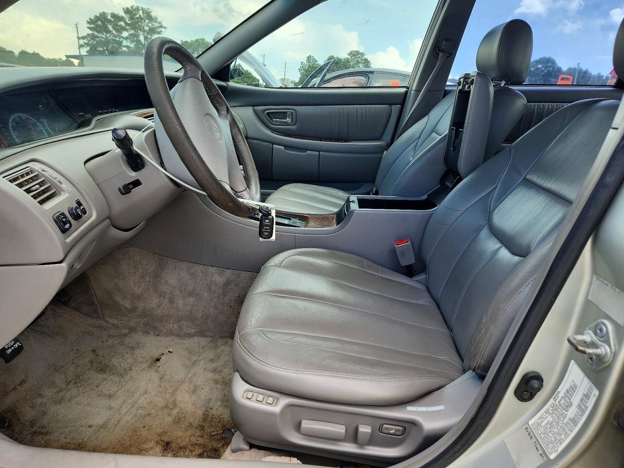 2000 Toyota Avalon Xls - Image 7