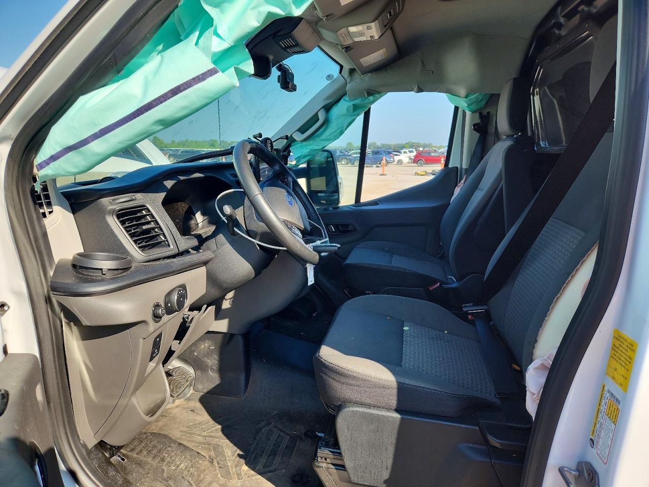 2026 Ford Transit T-250 - Image 7