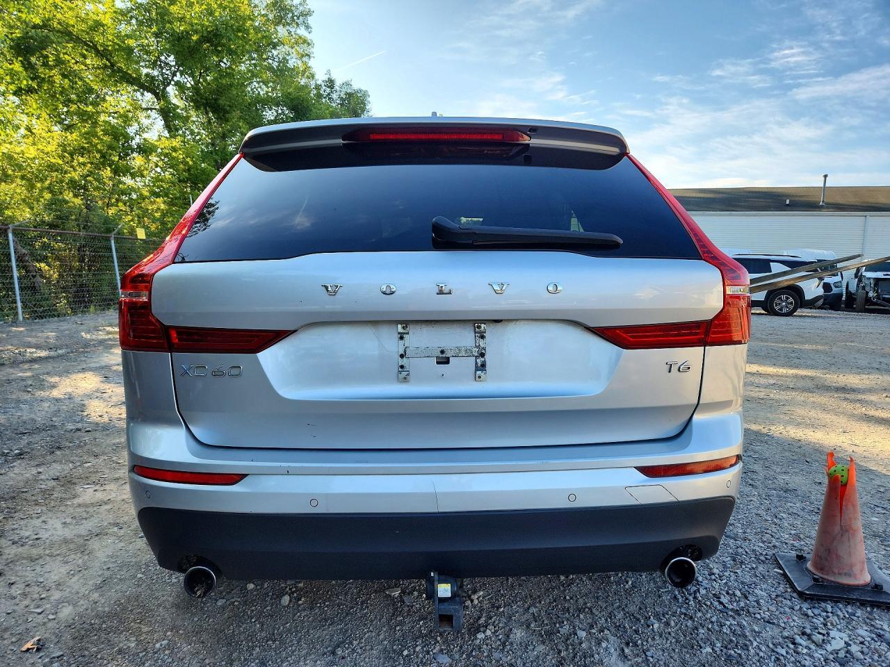 2020 Volvo Xc60 T6 Momentum - Фото 6