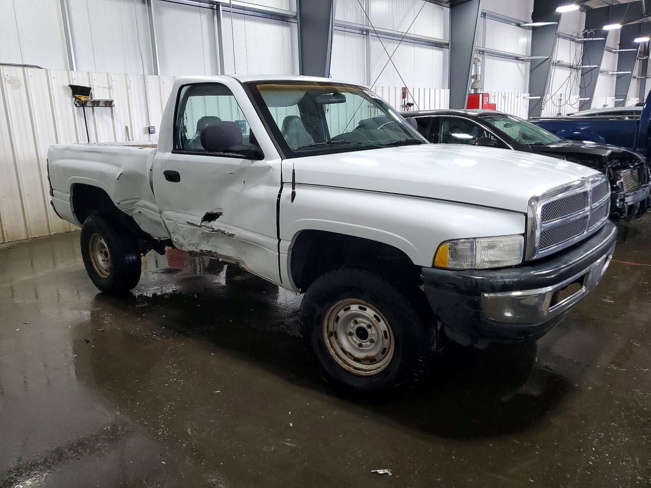 2000 Dodge Ram 1500 - Image 4