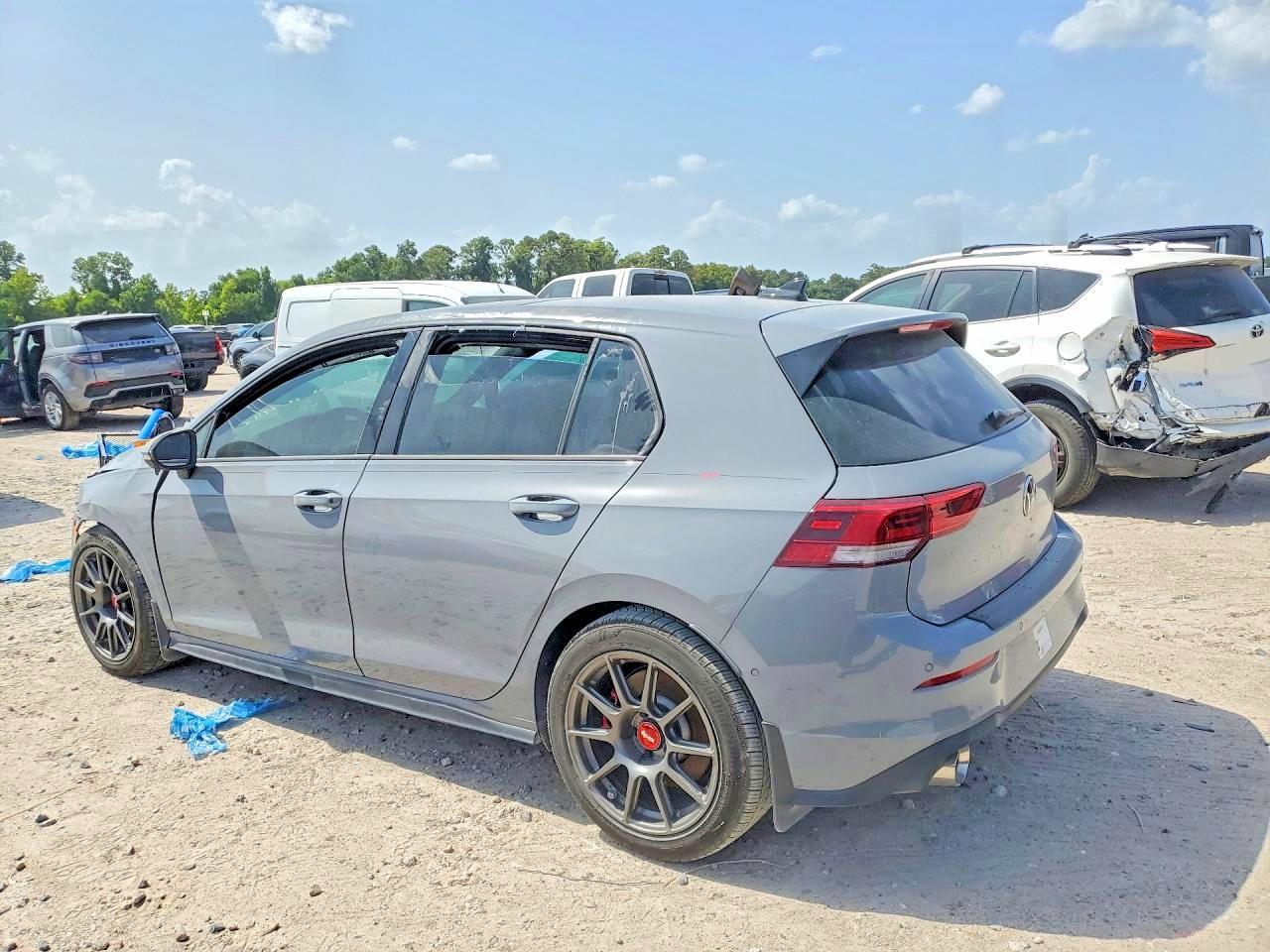 2023 Volkswagen Gti Autobahn - Image 2