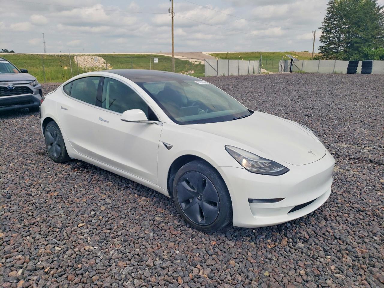 2019 Tesla Model 3 - Image 4