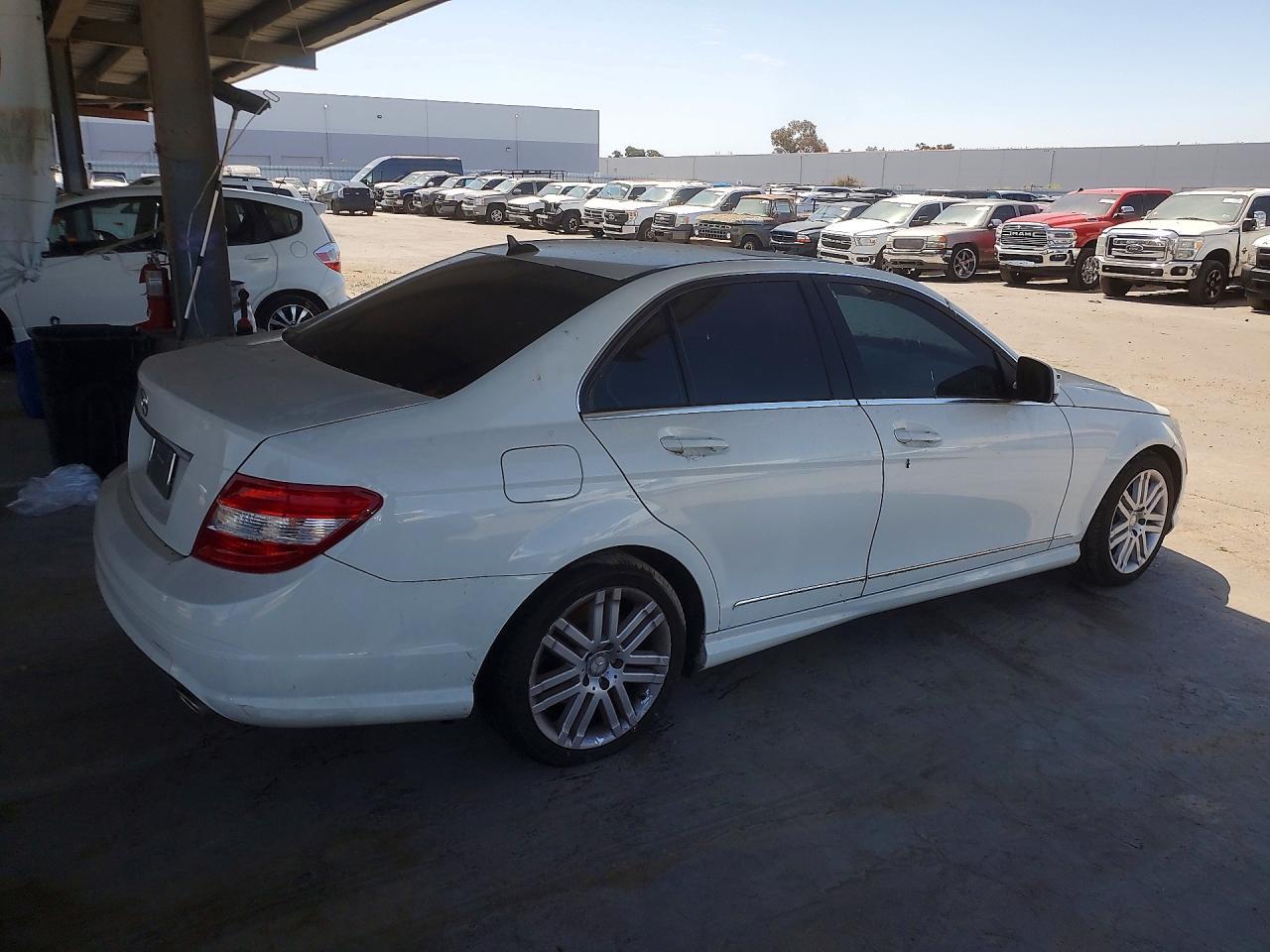 2008 Mercedes-Benz C 300 - Image 3