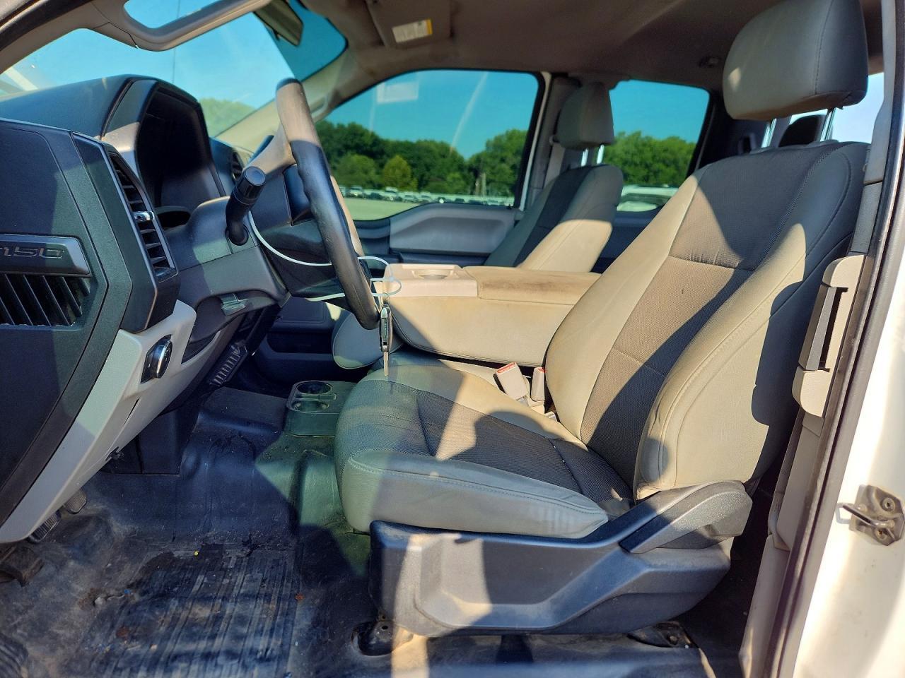 2017 Ford F150 Super Cab - Фото 7