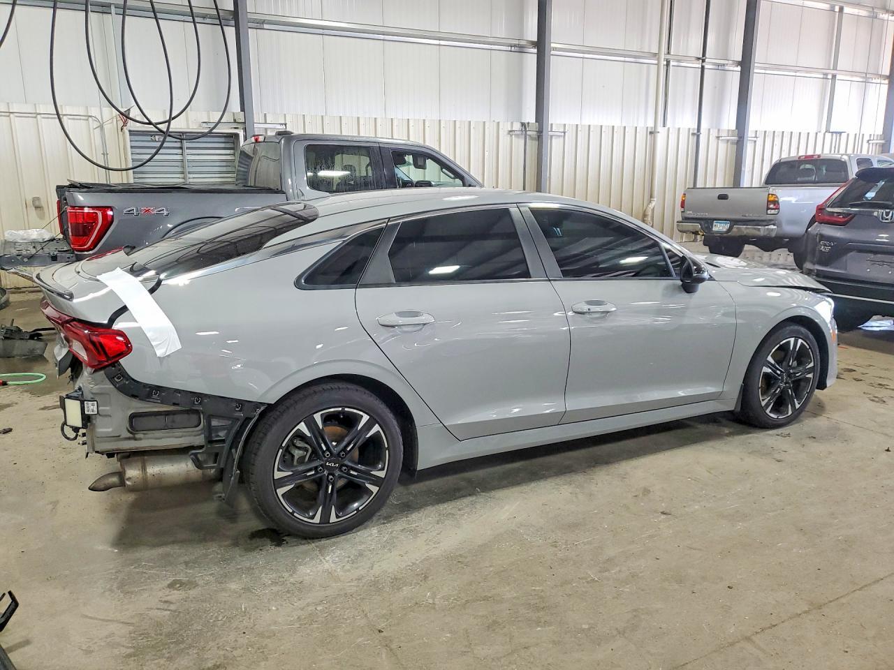 2022 Kia K5 Gt Line - Фото 3