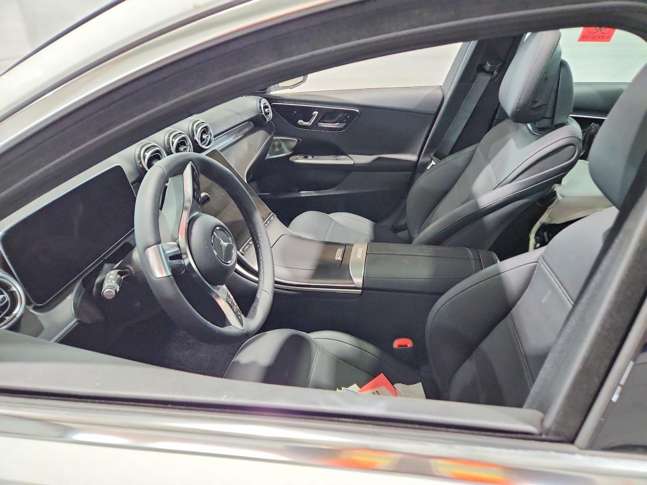 2026 Mercedes-Benz C 300 4Matic - Фото 7