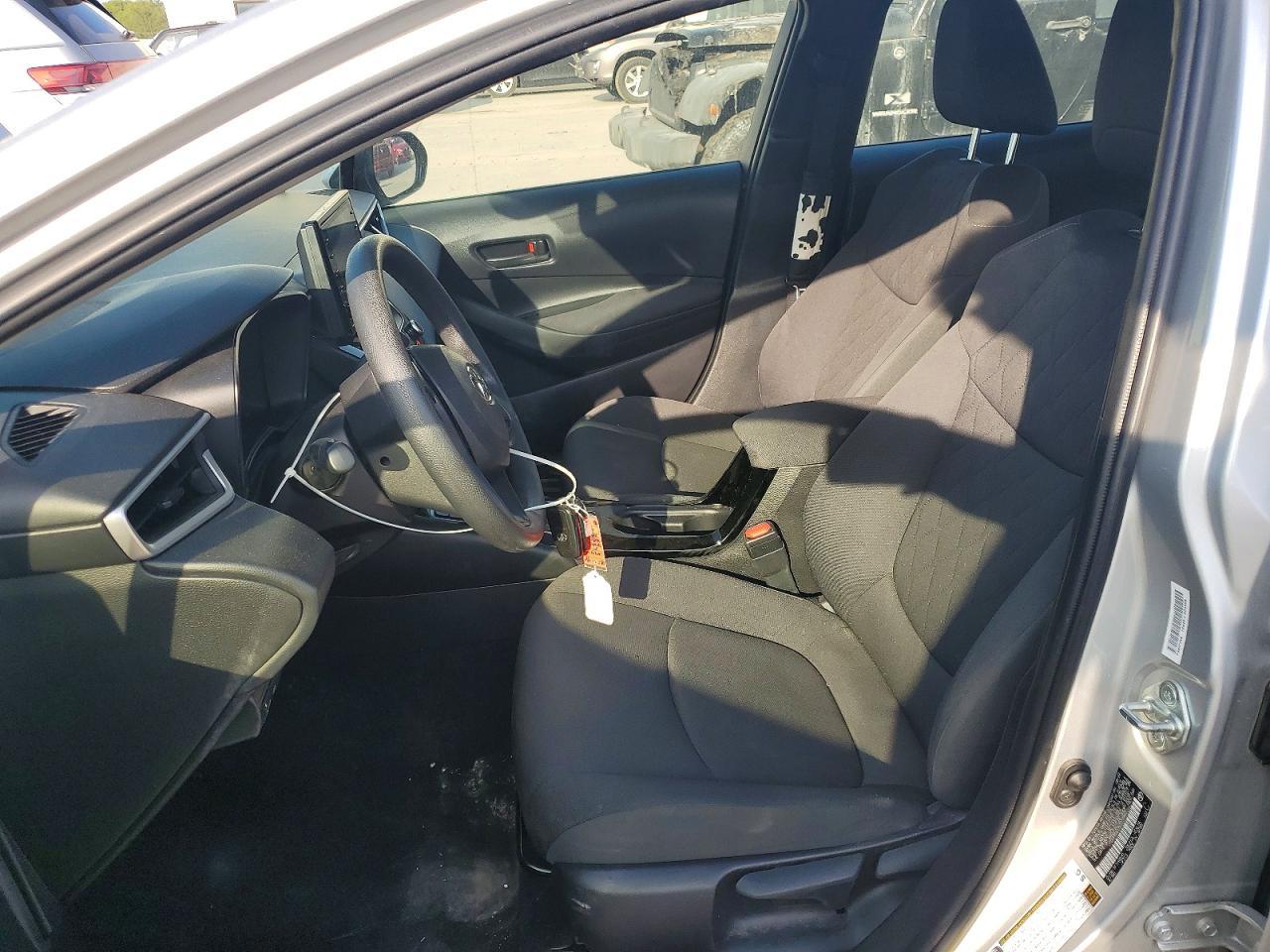 2022 Toyota Corolla Le - Фото 7