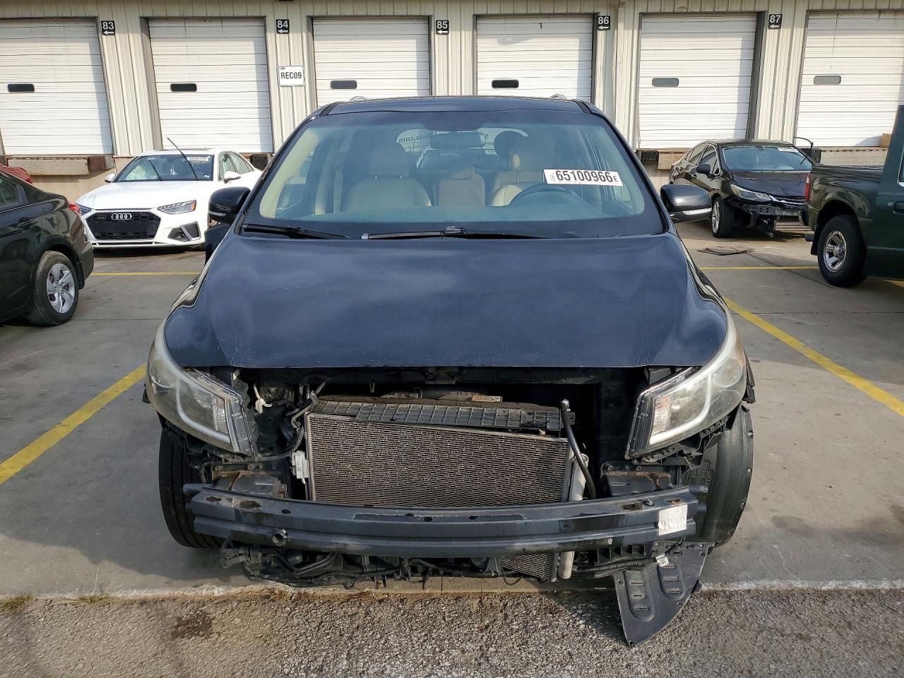 2016 Kia Sedona Lx - Фото 5