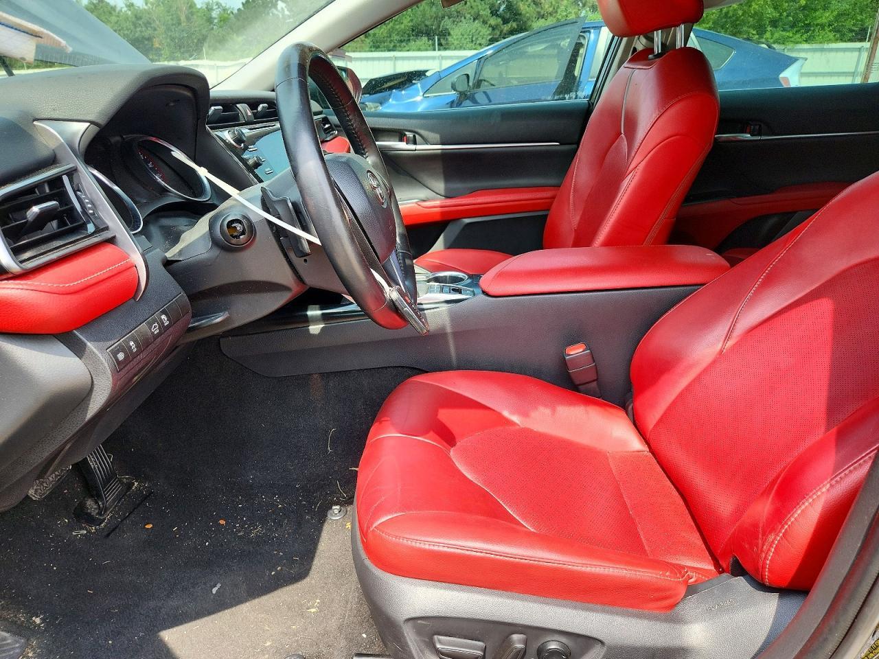 2020 Toyota Camry Xse - Image 7