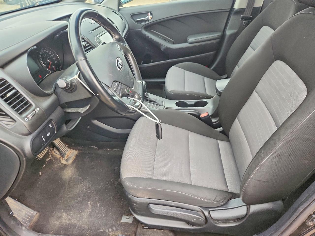 2016 Kia Forte Ex - Image 7