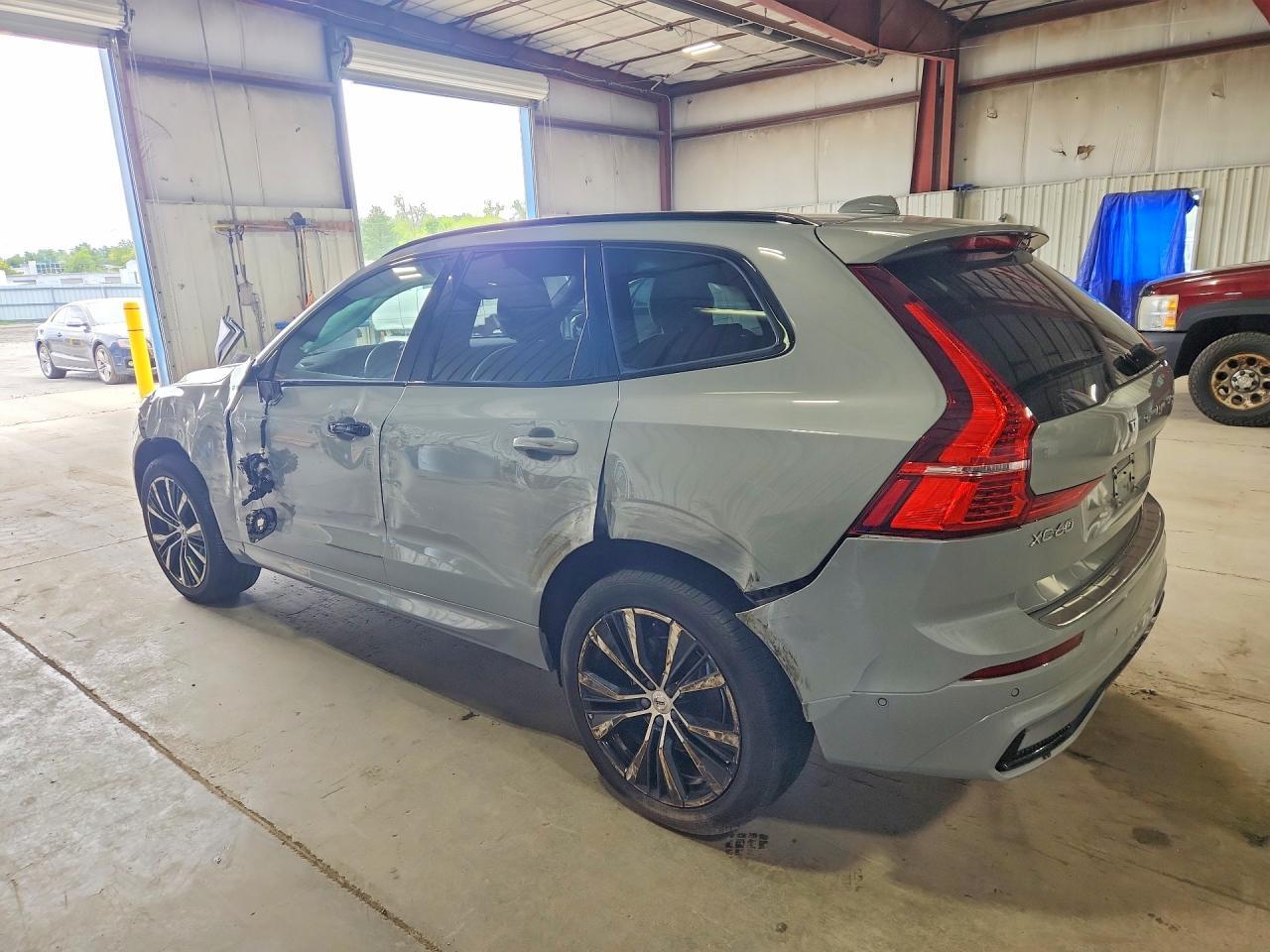 2024 Volvo Xc60 Ultimate - Image 2