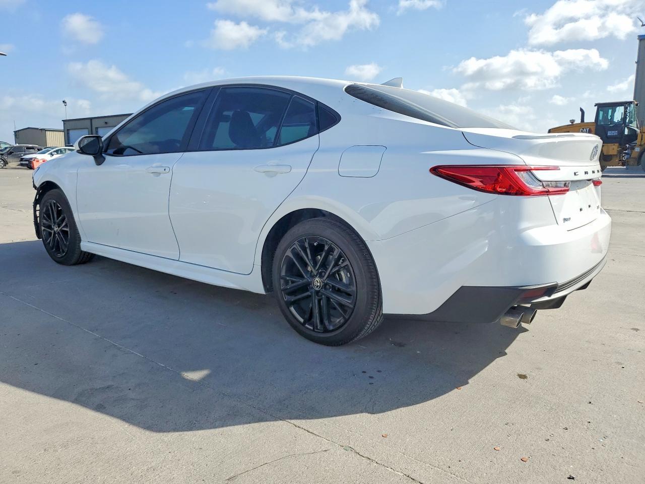 2026 Toyota Camry Se - Фото 2