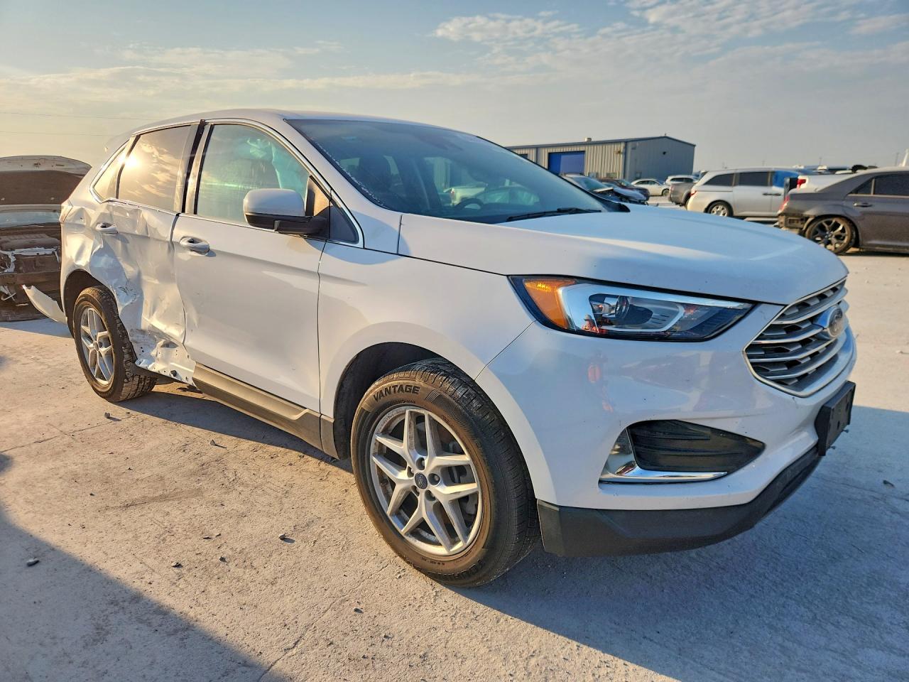 2022 Ford Edge Sel - Фото 4