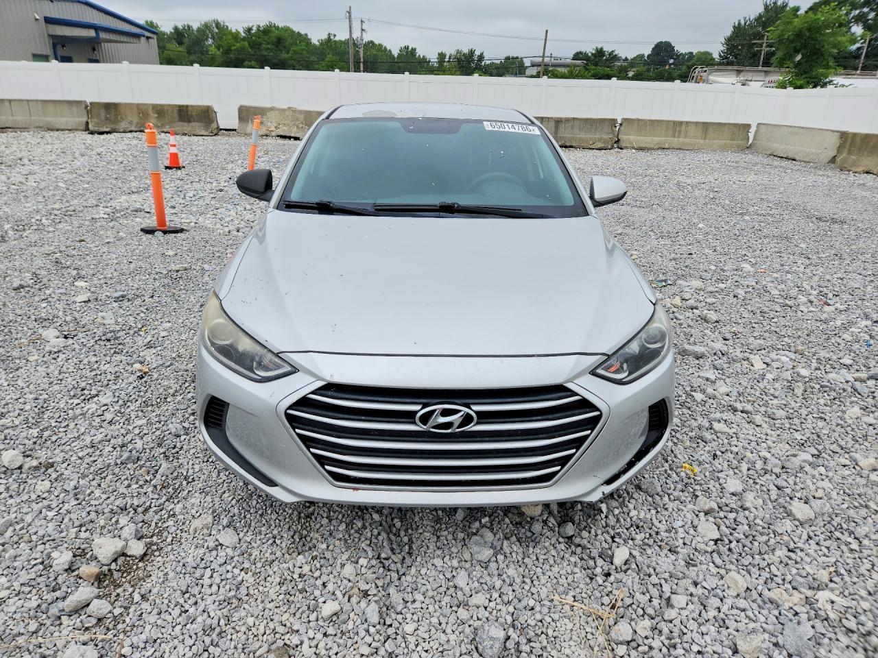 2018 Hyundai Elantra Sel - Фото 5