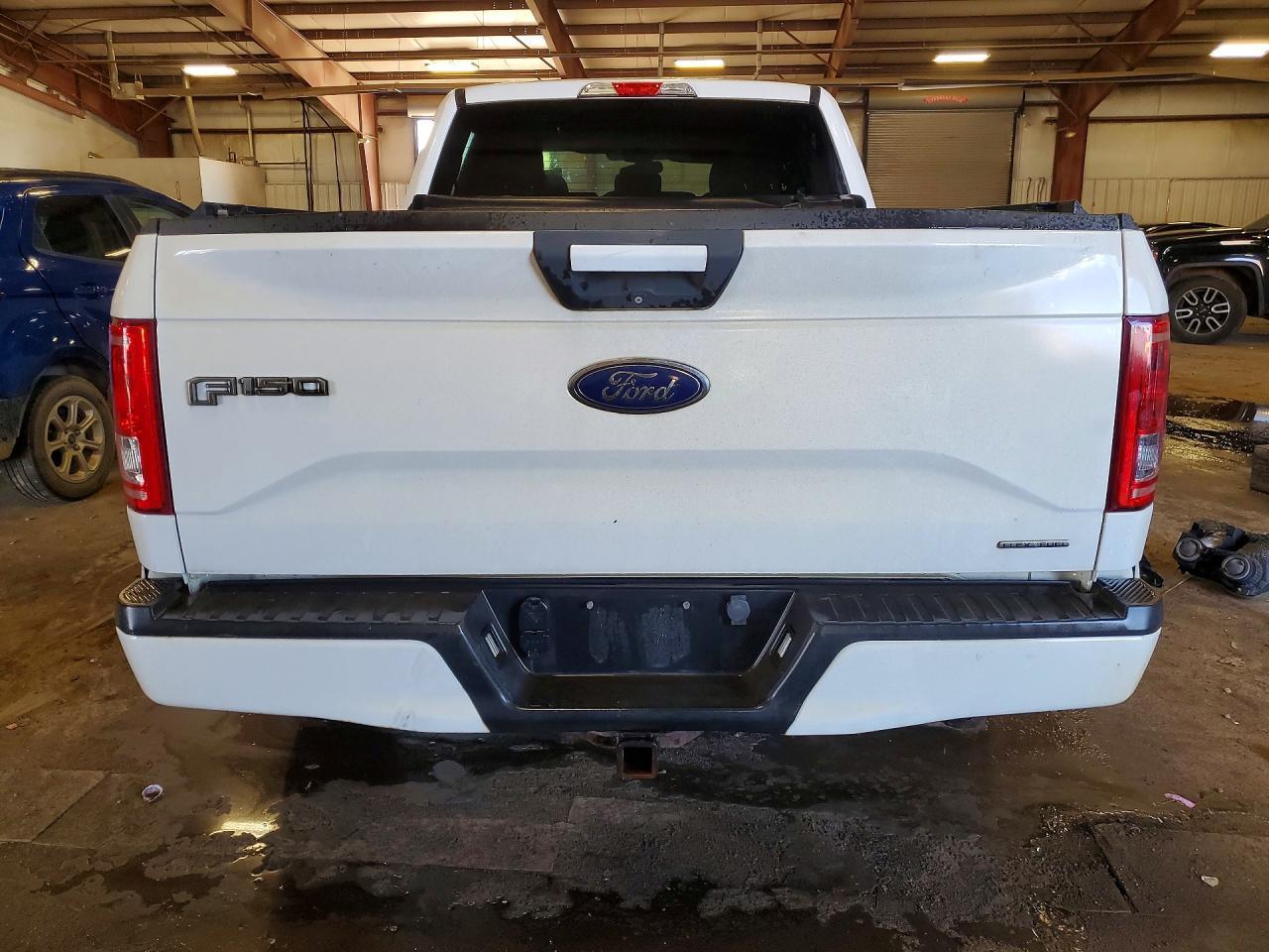 2015 Ford F150 Supercrew - Фото 6