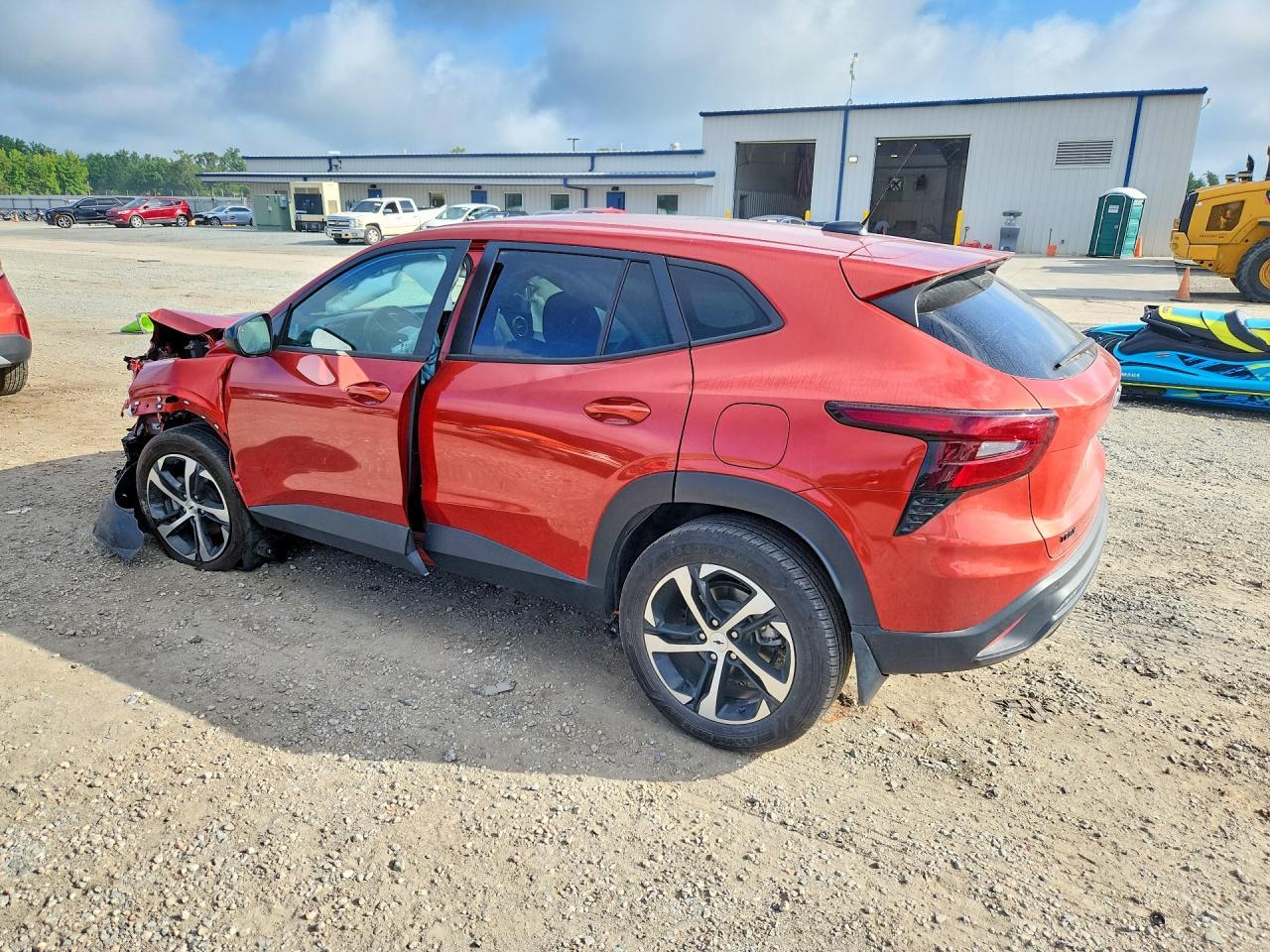 2024 Chevrolet Trax 1Rs - Image 2