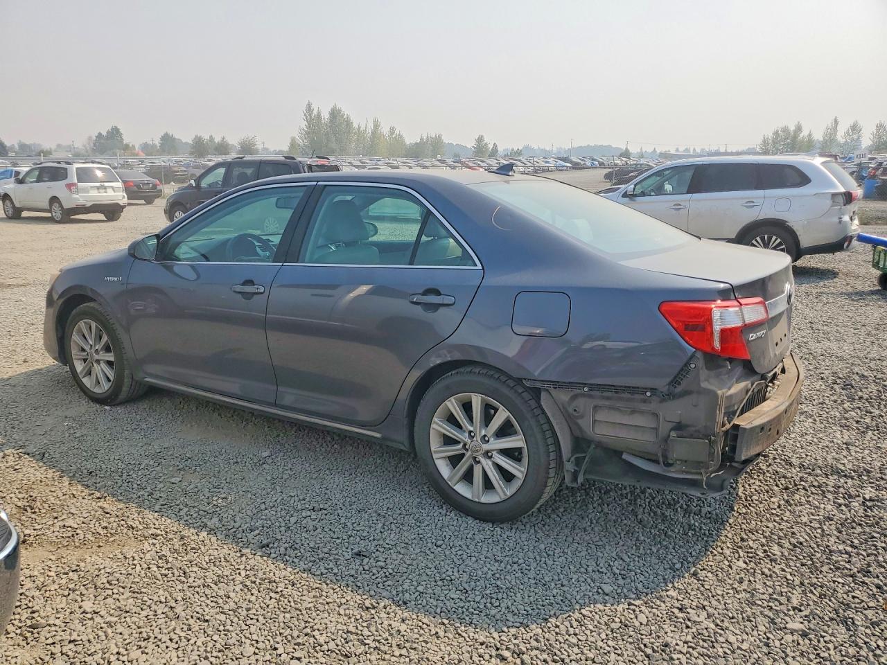 2012 Toyota Camry Hybrid Xle - Фото 2
