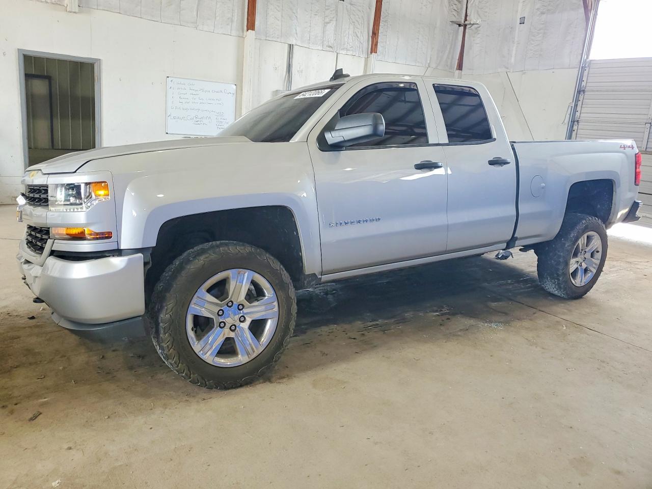 2018 Chevrolet Silverado K1500 Custom