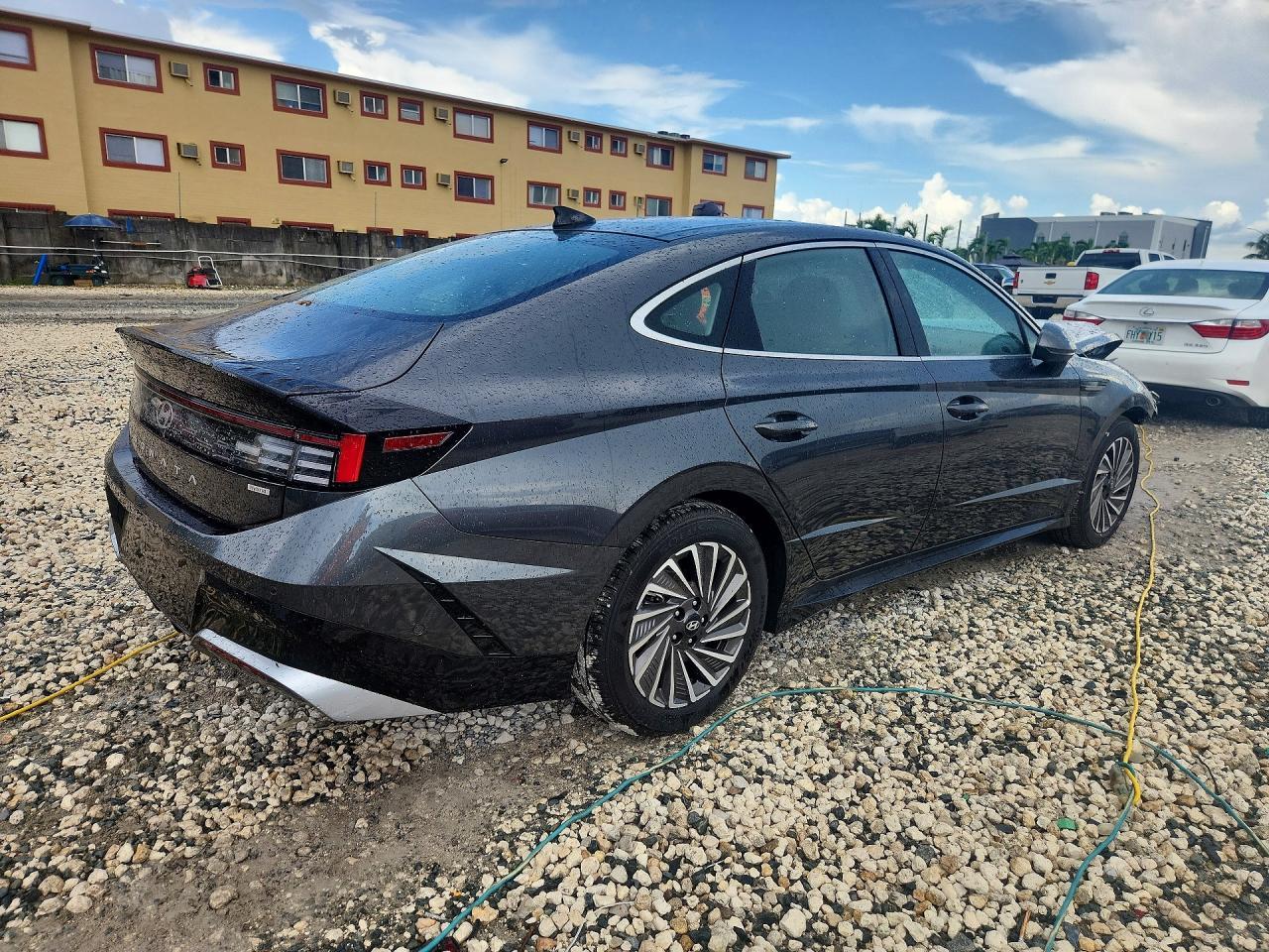 2026 Hyundai Sonata Hybrid Limited - Фото 3