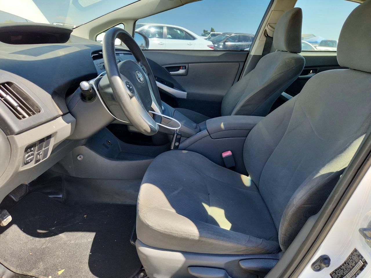 2010 Toyota Prius I - Фото 7