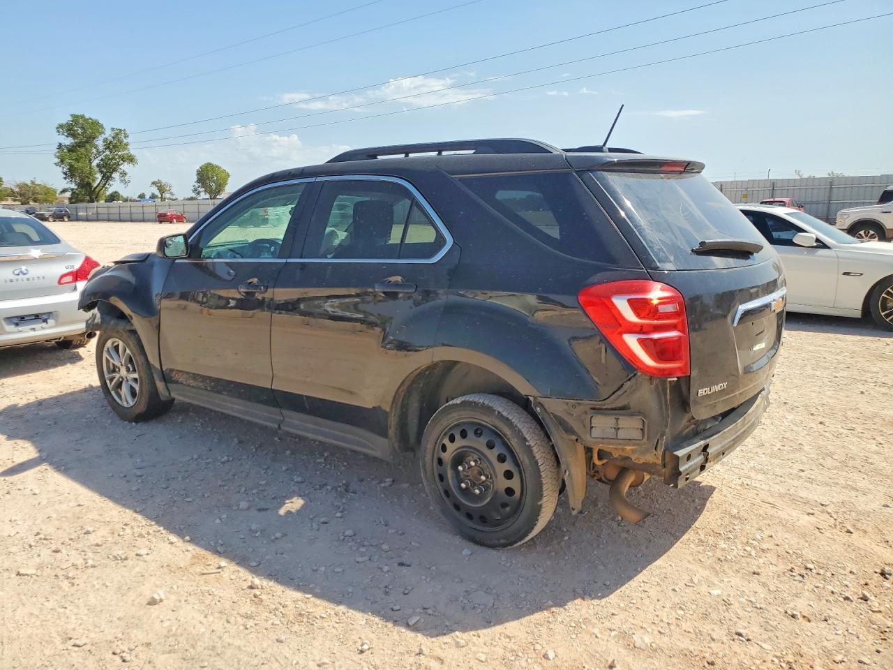 2017 Chevrolet Equinox - Image 2