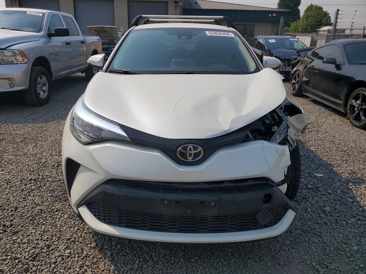 2021 Toyota C-Hr Le - Фото 5