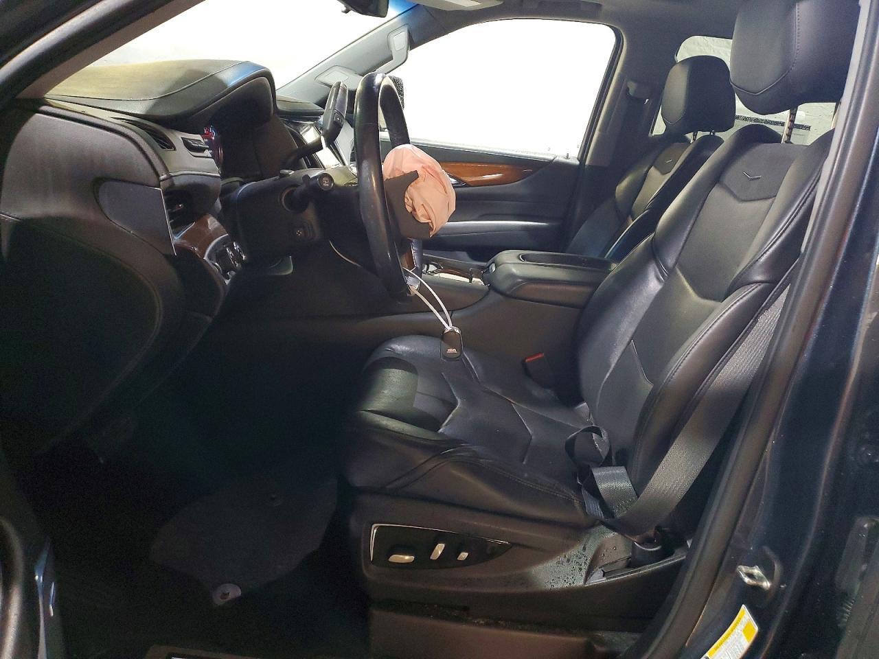 2019 Cadillac Escalade Esv Premium Luxury - Image 7