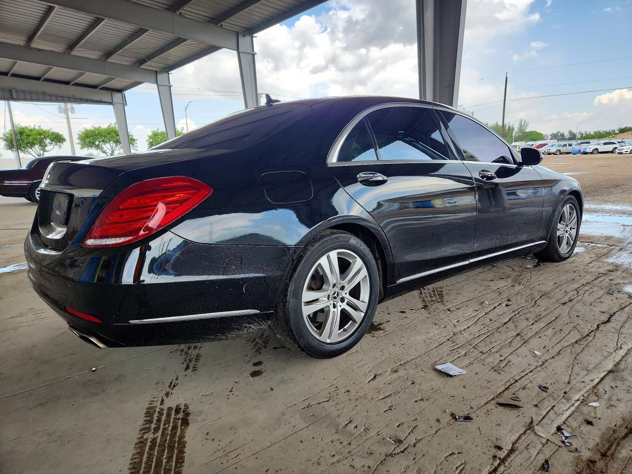 2017 Mercedes-Benz S 550 - Фото 3