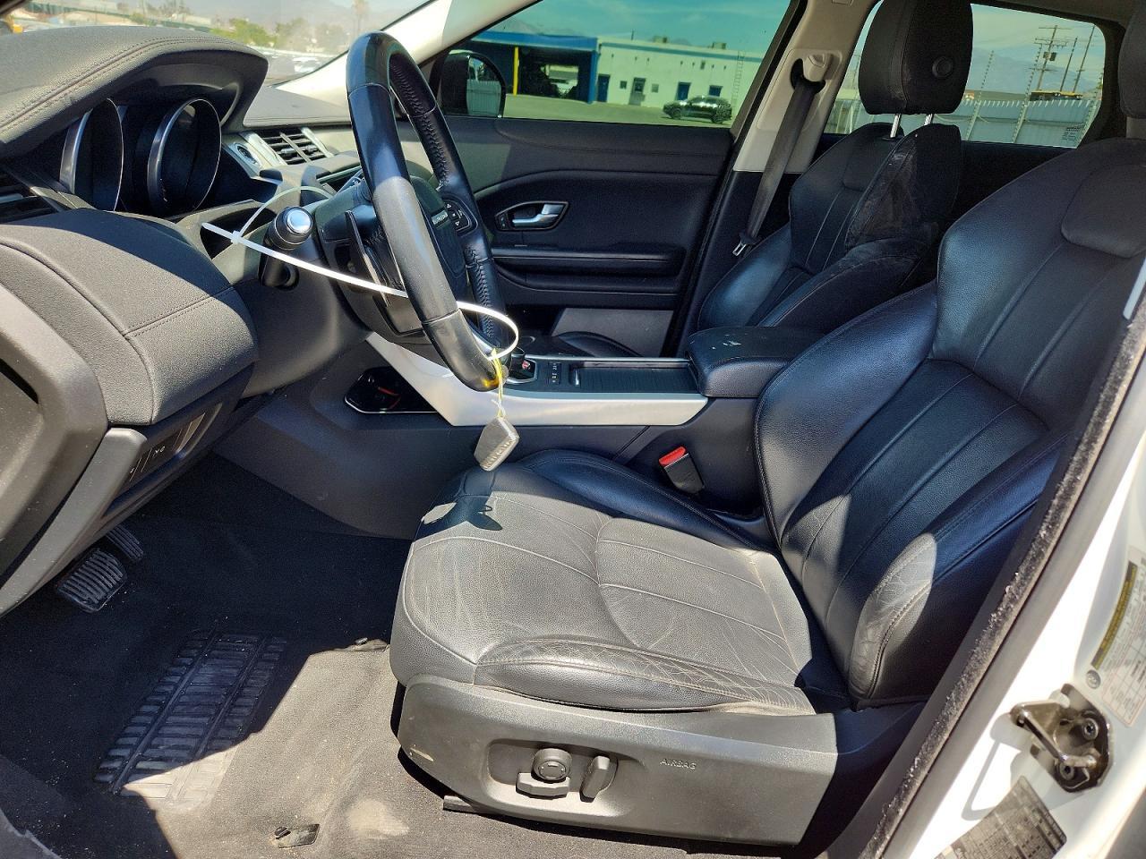 2017 Land Rover Range Rover Evoque Se - Image 7