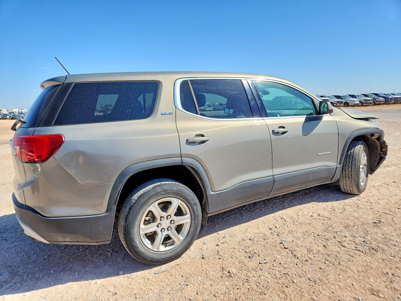 2019 GMC Acadia Sle - Image 3