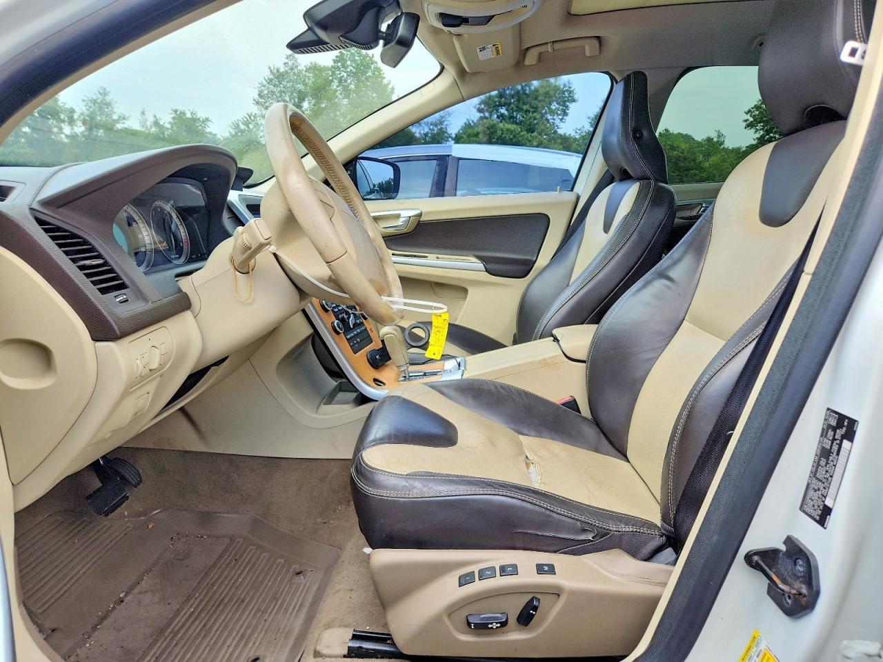2010 Volvo Xc60 T6 - Image 7
