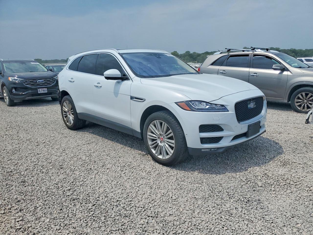 2020 Jaguar F-Pace Portfolio - Фото 4