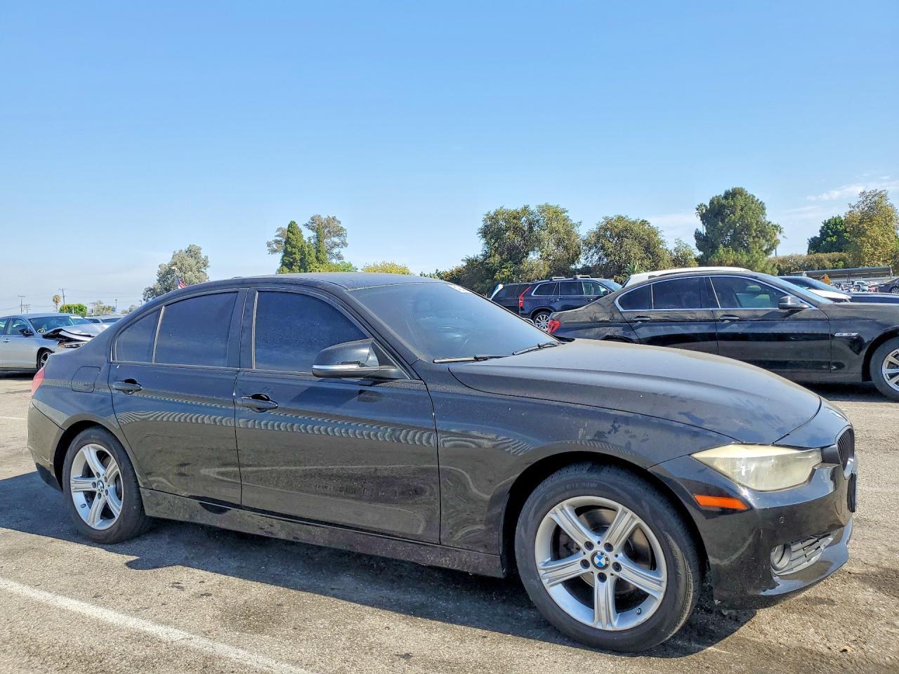 2015 BMW 328 Xi Sulev - Image 4