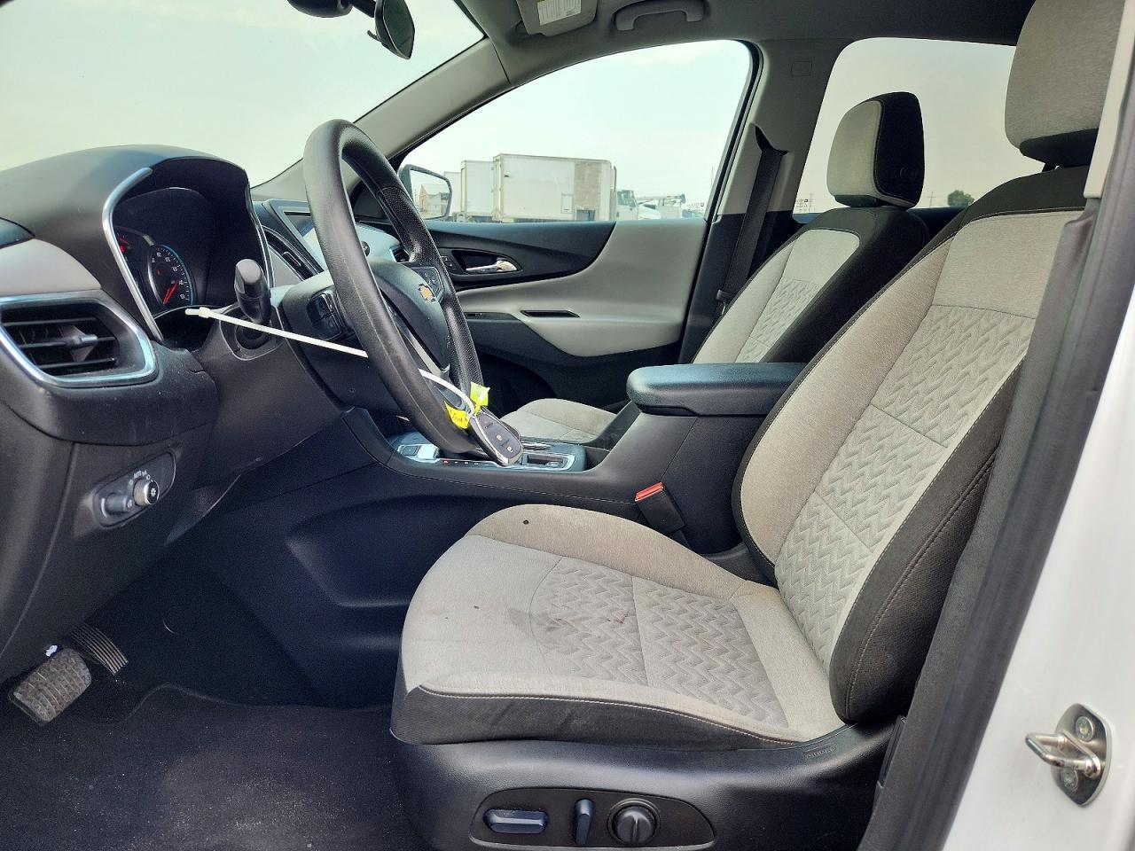 2022 Chevrolet Equinox Ls - Фото 7