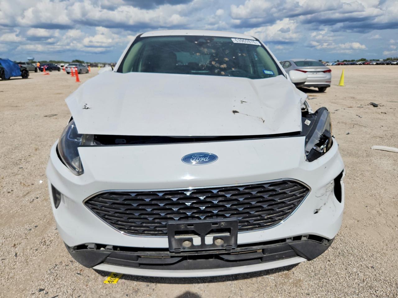 2020 Ford Escape Se - Фото 5