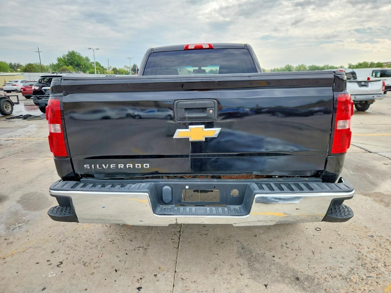 2016 Chevrolet Silverado C1500 - Image 6