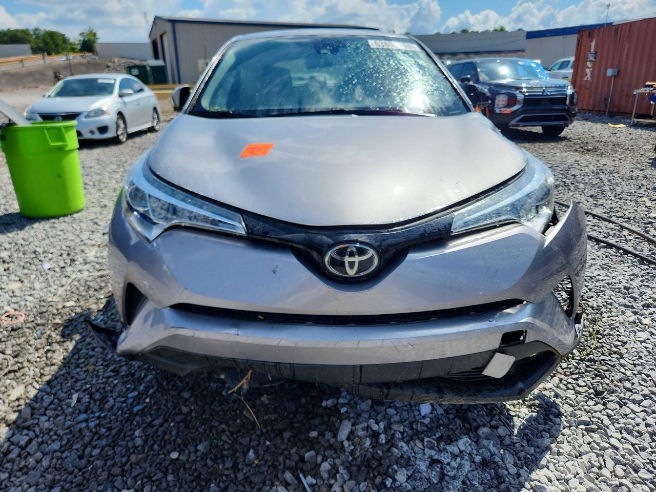 2019 Toyota C-Hr Xle - Image 5