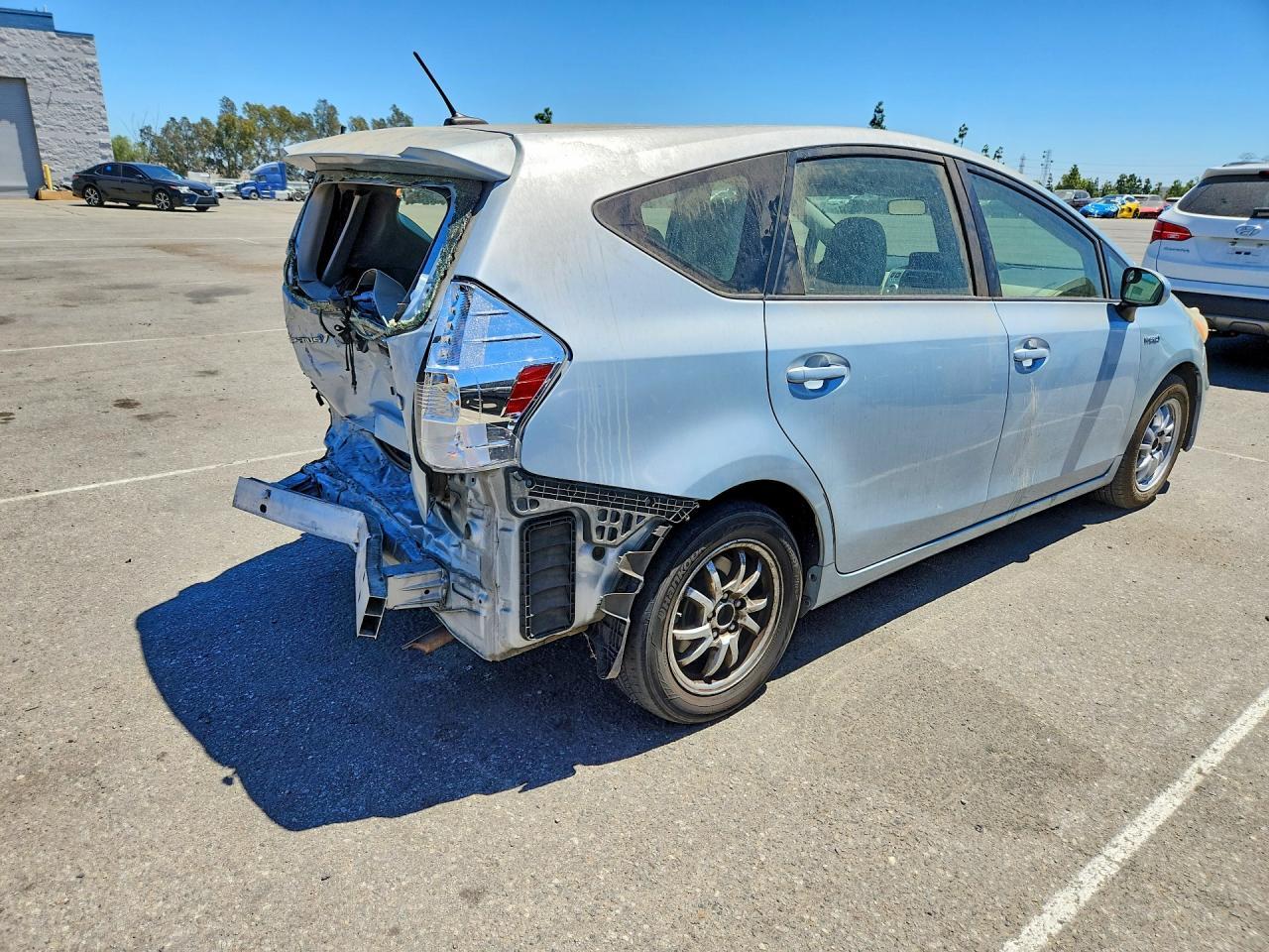 2012 Toyota Prius V Three - Image 3