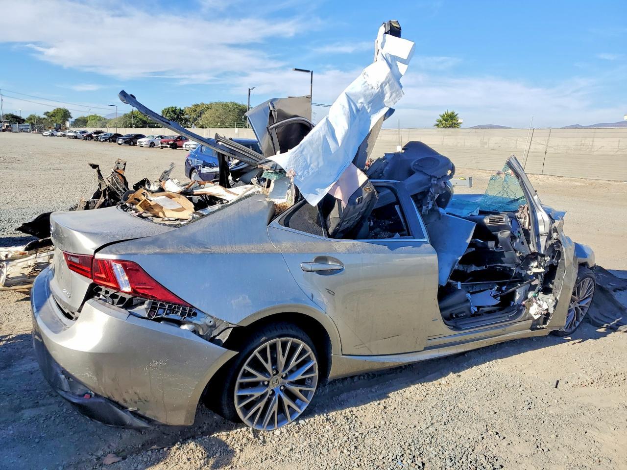 2015 Lexus Is 250 - Фото 3