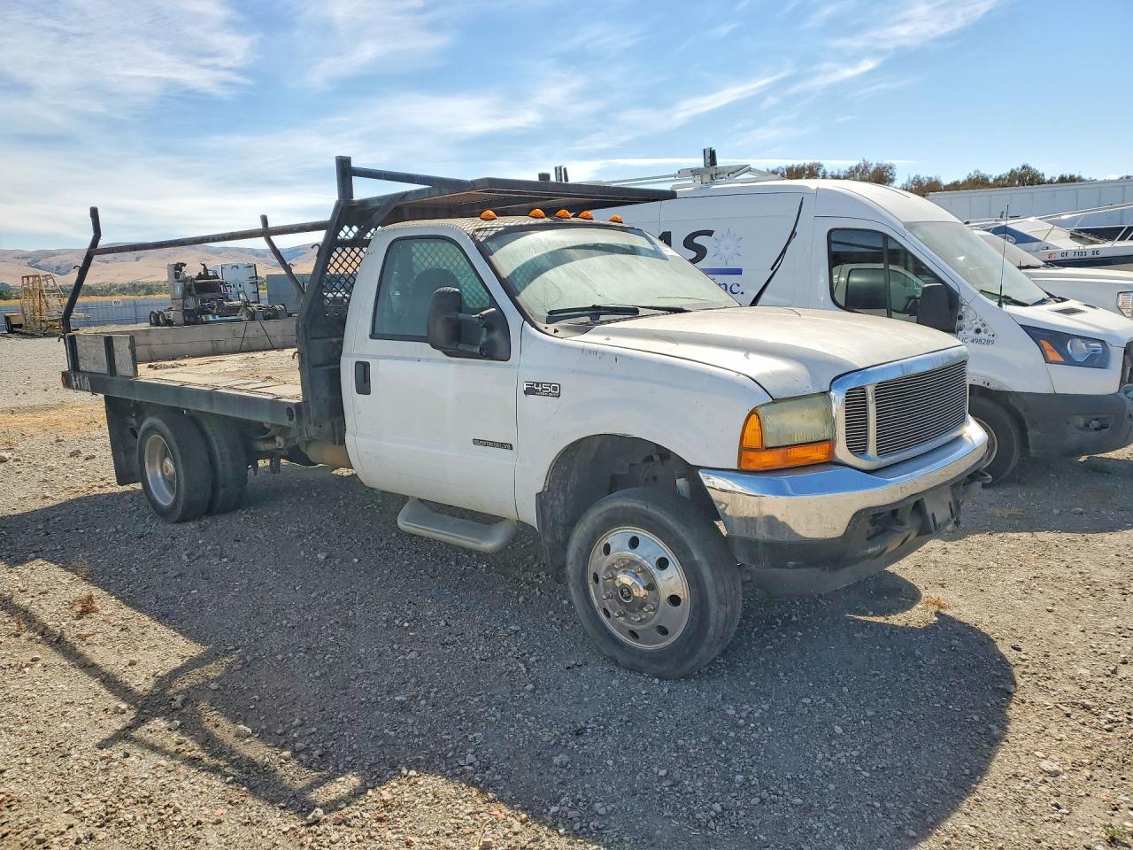 2001 Ford F450 Super - Yard Truck - Фото 4