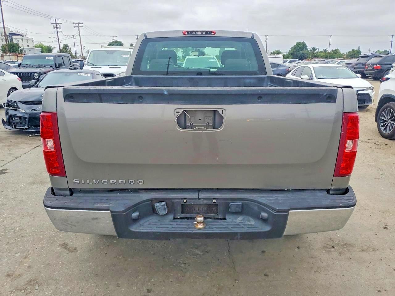 2008 Chevrolet Silverado C1500 - Image 6