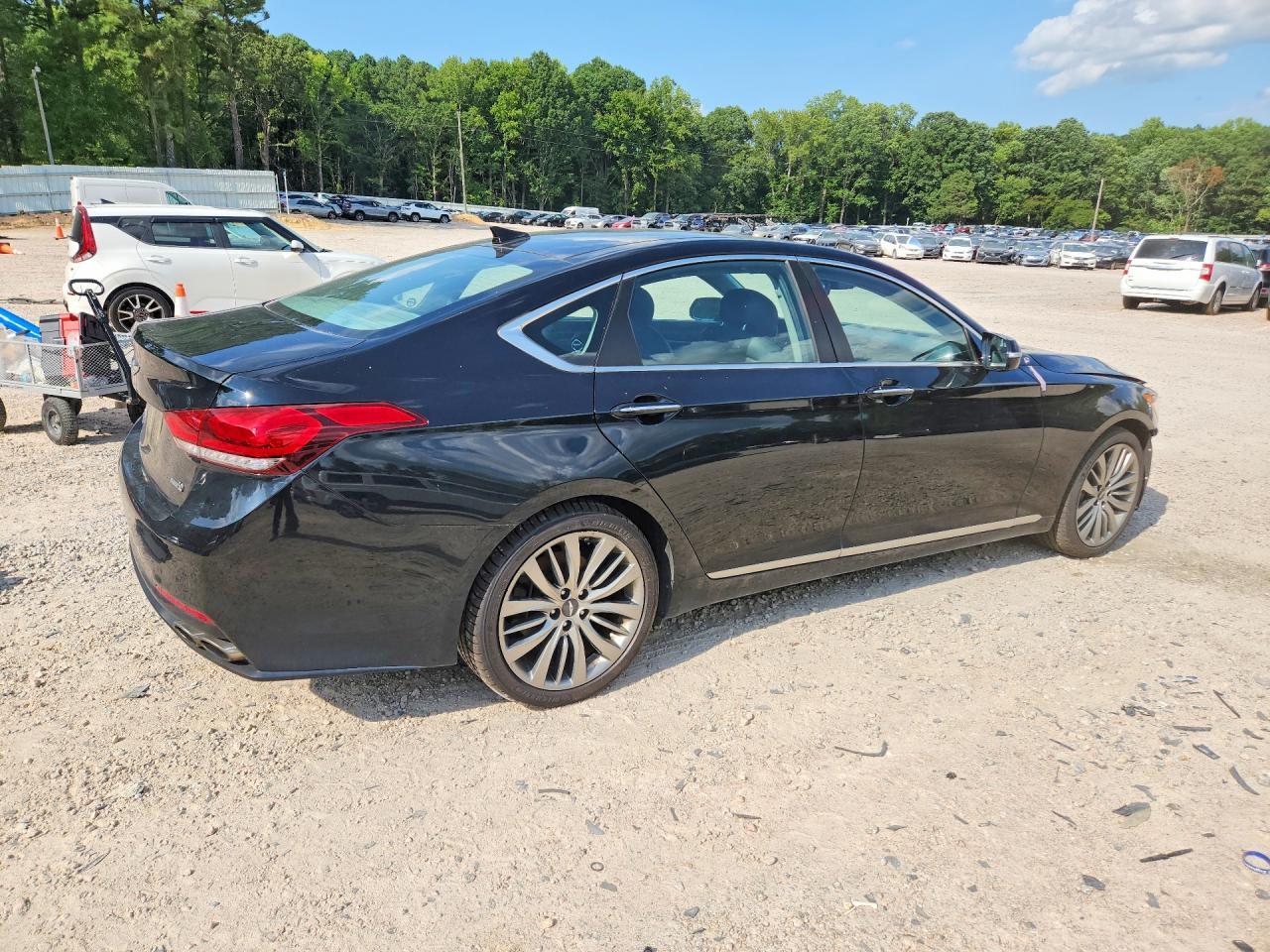 2015 Hyundai Genesis 5.0L - Фото 3