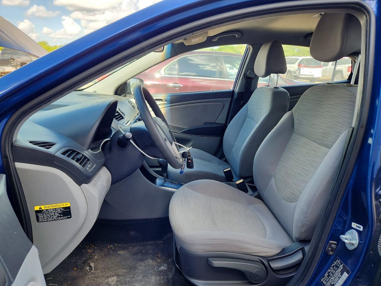 2016 Hyundai Accent Se - Фото 7