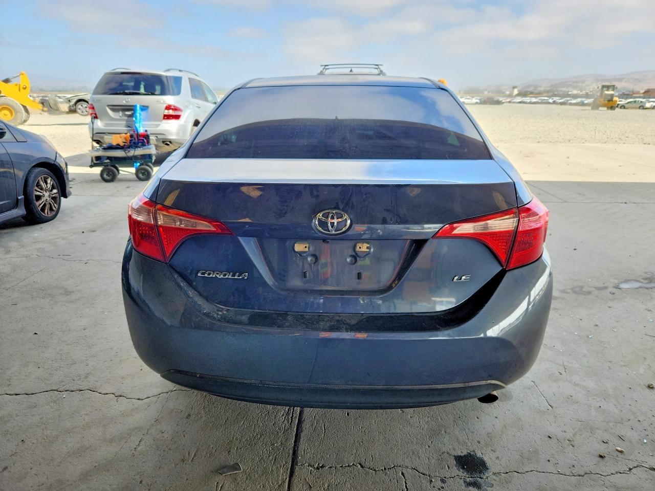 2019 Toyota Corolla L - Фото 6