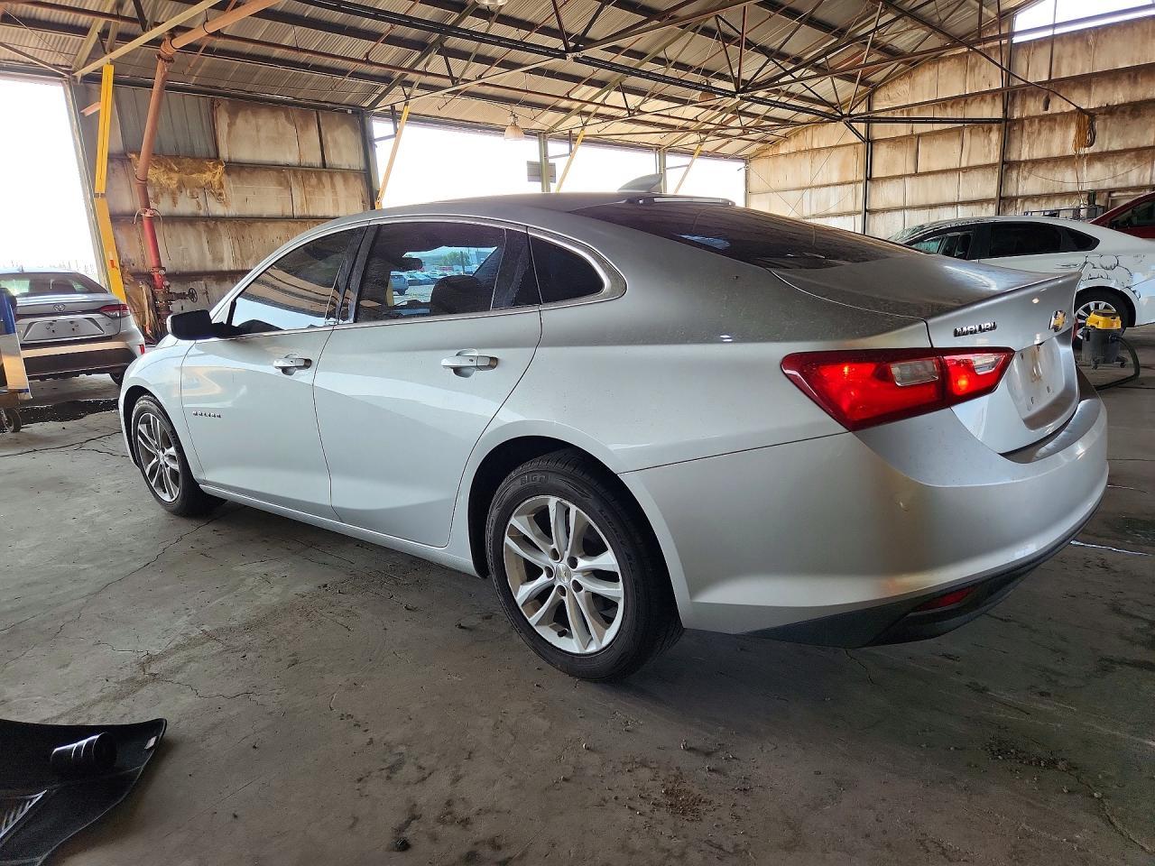 2018 Chevrolet Malibu Lt - Фото 2